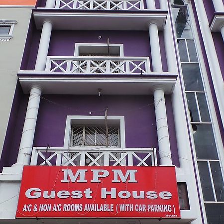 M.P.M. Guest House Puducherry Buitenkant foto