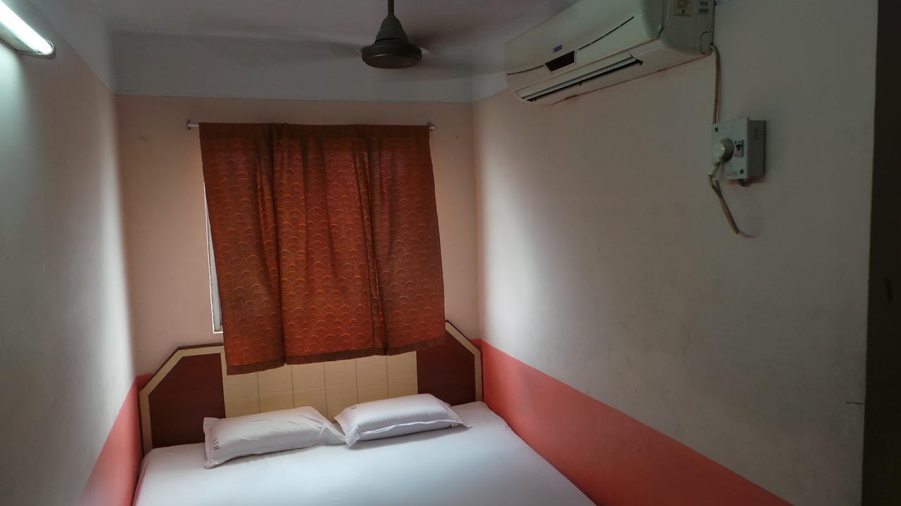 M.P.M. Guest House Puducherry Buitenkant foto